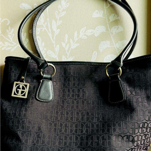 Giani Bernini Black Patterned Tote Bag - Picture 1 of 1
